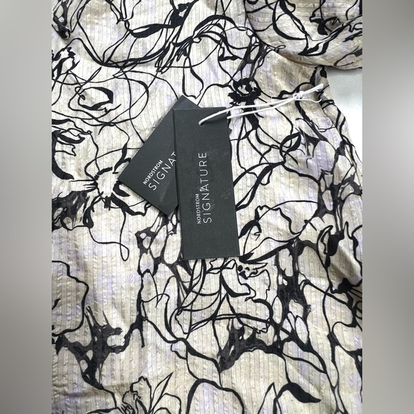 NORDSTROM Signature Cream abstract print balloon sleeve top size XXS. - Picture 10 of 14